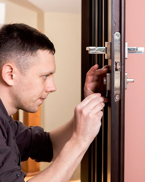 : Professional Locksmith For Commercial And Residential Locksmith Services in Hollywood, FL